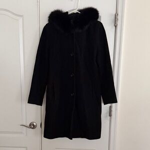 Elegant Black Women's Pea Coat with Fur Trim